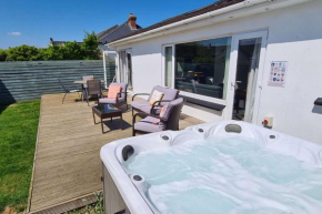 Tamariu, Newquay